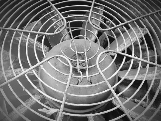 Jak dobrać wentylator do suszarni przemysłowej?