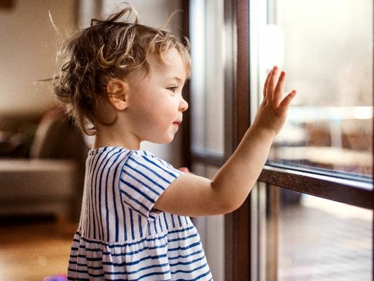 Jakie okna będą bezpieczne dla dzieci?
