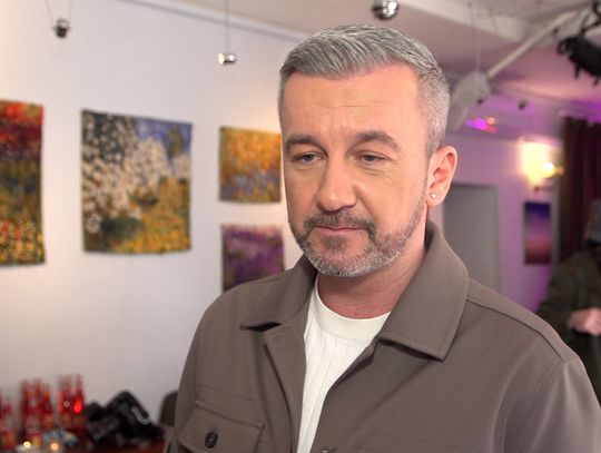 Lubimy mówić, że dbamy o środowisko i dajemy rzeczom drugie życie. A potem idziemy do galerii i kupujemy nowe ubrania Lubimy mówić, że dbamy o środowisko i dajemy rzeczom drugie życie. A potem idziemy do galerii i kupujemy nowe ubrania