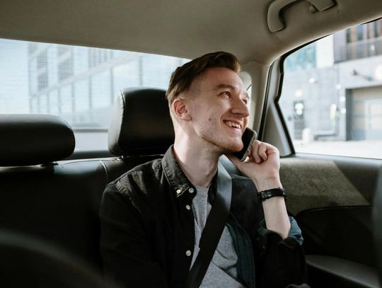 Mandaty dla pasażerów – co warto wiedzieć, zanim wsiądziesz do taxi