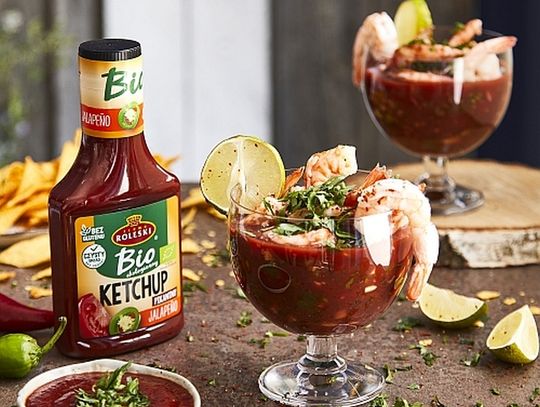 Meksykański koktajl krewetkowy z awokado, kolendrą i limonką z dodatkiem ketchupu pikantnego jalapeno BIO Roleski