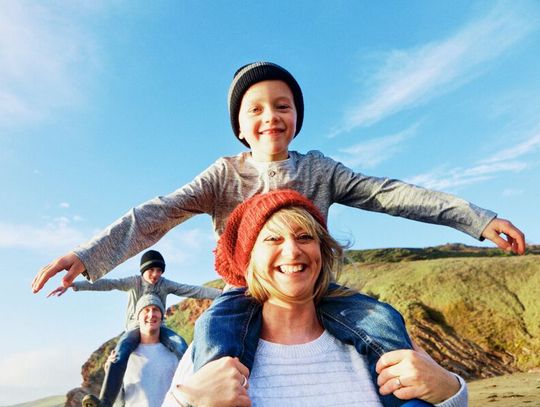 Mniej obawiamy się emerytury, więcej z nas na nią odkłada