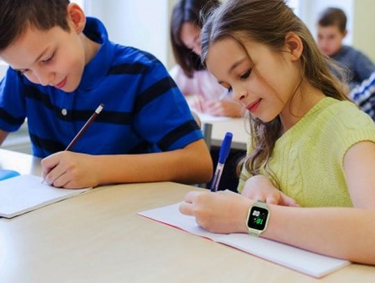 Must-have nowoczesnego ucznia, czyli wszystkie gadżety, które ułatwiają naukę i dobrą organizację