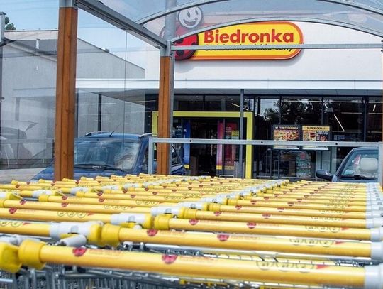 Najnowsze badanie nie pozostawia złudzeń. Polacy są zmęczeni wojną cenową między dyskontami Najnowsze badanie nie pozostawia złudzeń. Polacy są zmęczeni wojną cenową między dyskontami