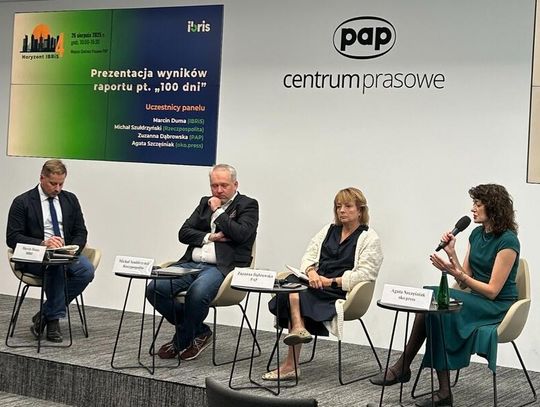 Niemal 30 proc. Polaków informacje o świecie czerpie wyłącznie z internetu