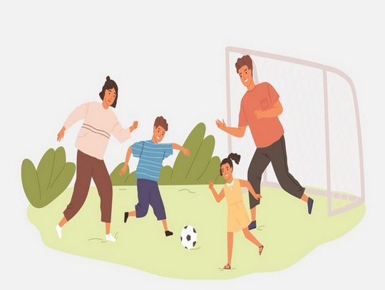 Nowe badanie pokazuje, że choć spędzamy czas razem - brakuje nam planu, dobrych nawyków rodzinnych i spokoju