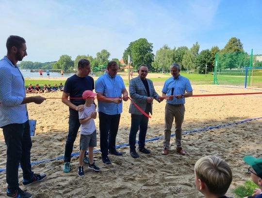 Nowogard – na plaży miejskiej otwarcie nowego boiska