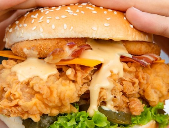 Płynne złoto wraca do KFC! Spróbuj kultowego sosu Kentucky Gold
