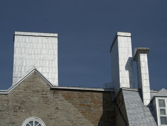 Prefabrykowany komin - kiedy warto się na niego zdecydować?