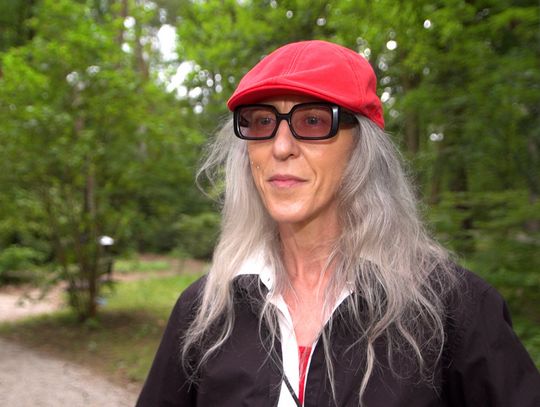 Przebywanie w lesie pozytywnie wpływa na zdrowie. Kąpiele leśne stają się coraz popularniejsze