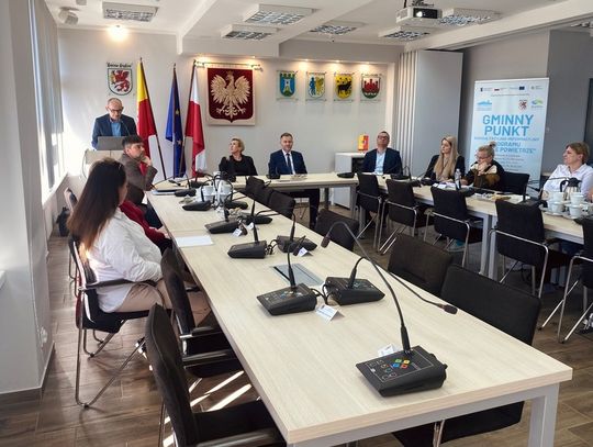 Przedstawiciele Urzędu Marszałkowskiego z wizytą w naszym regionie – spotkanie z kołami gospodyń wiejskich i lokalnymi liderami