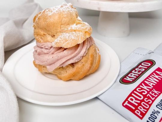 Ptysie z kremem truskawkowym