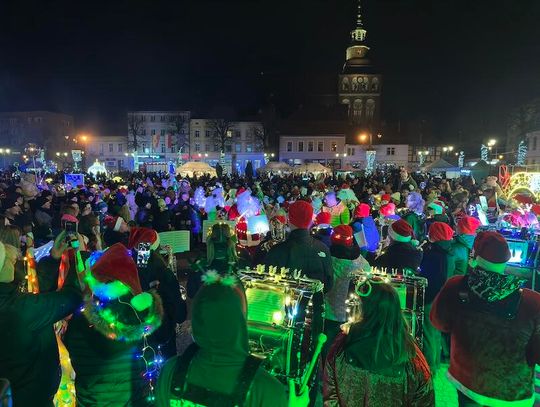 Rozświetlona inauguracja świąt w Gryficach Rozświetlona inauguracja świąt w Gryficach