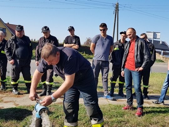 Strażacy sprawdzali hydranty