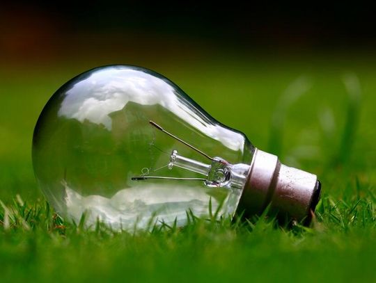 Światło przyjazne środowisku – rzetelny przewodnik po nowoczesnym oświetleniu