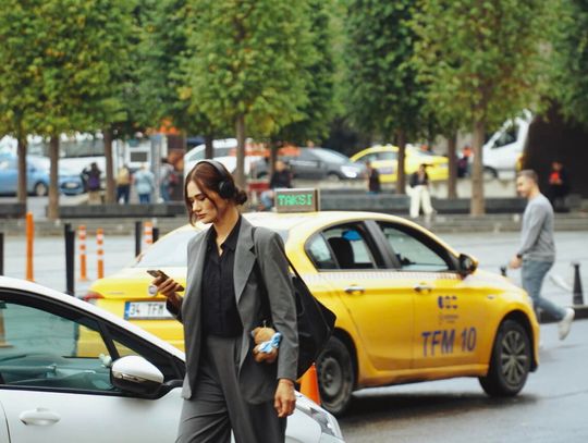 Taxi i delivery – co czeka branże w 2026?