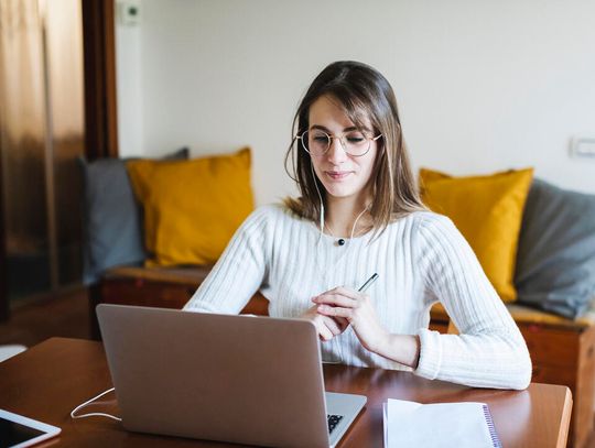 Umiejętności, które mają moc – wsparcie dla młodych z ambicjami  i planem na sukces