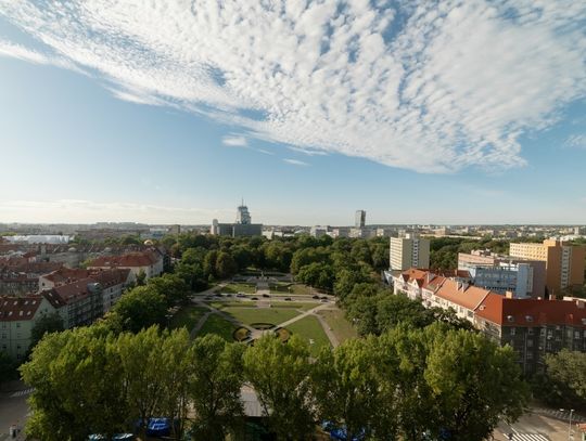 Wieża widokowa w gmachu Muzeum Narodowego w Szczecinie przy Wałach Chrobrego będzie czynna aż do końca października 2023 roku