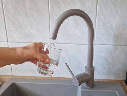 Wodociągi Zachodniopomorskie w Goleniowie informują: Nasza woda  jest zdatna do picia.