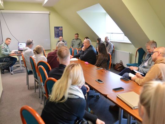 Zachodniopomorska KAS: Spotkanie z przedsiębiorcami w sprawie konsolidacji odpraw celnych w Szczecinie Zachodniopomorska KAS: Spotkanie z przedsiębiorcami w sprawie konsolidacji odpraw celnych w Szczecinie