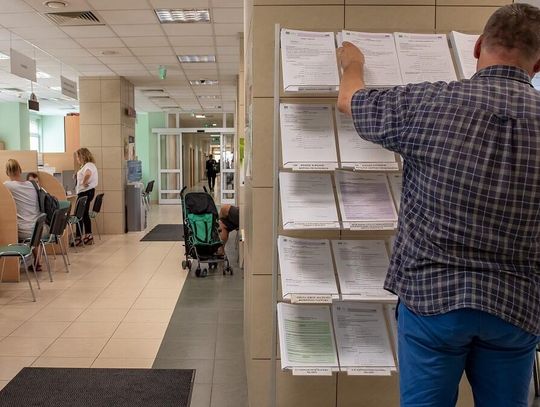 Zakładanie jednoosobowych firm na lekkim minusie. Podobnie wygląda sytuacja w kwestii ich wznawiania