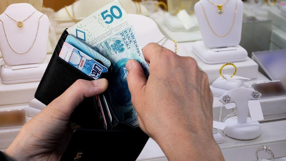 Co czwarty Polak rozważa zakup biżuterii na prezent wielkanocny. Branża może zarobić nawet 400 mln zł