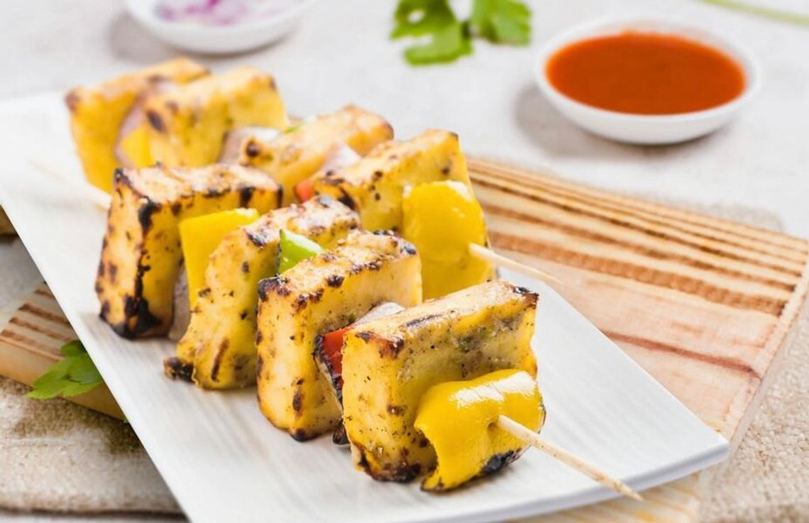 Co latem wrzucić na ruszt i dlaczego warto postawić na sery żółte?