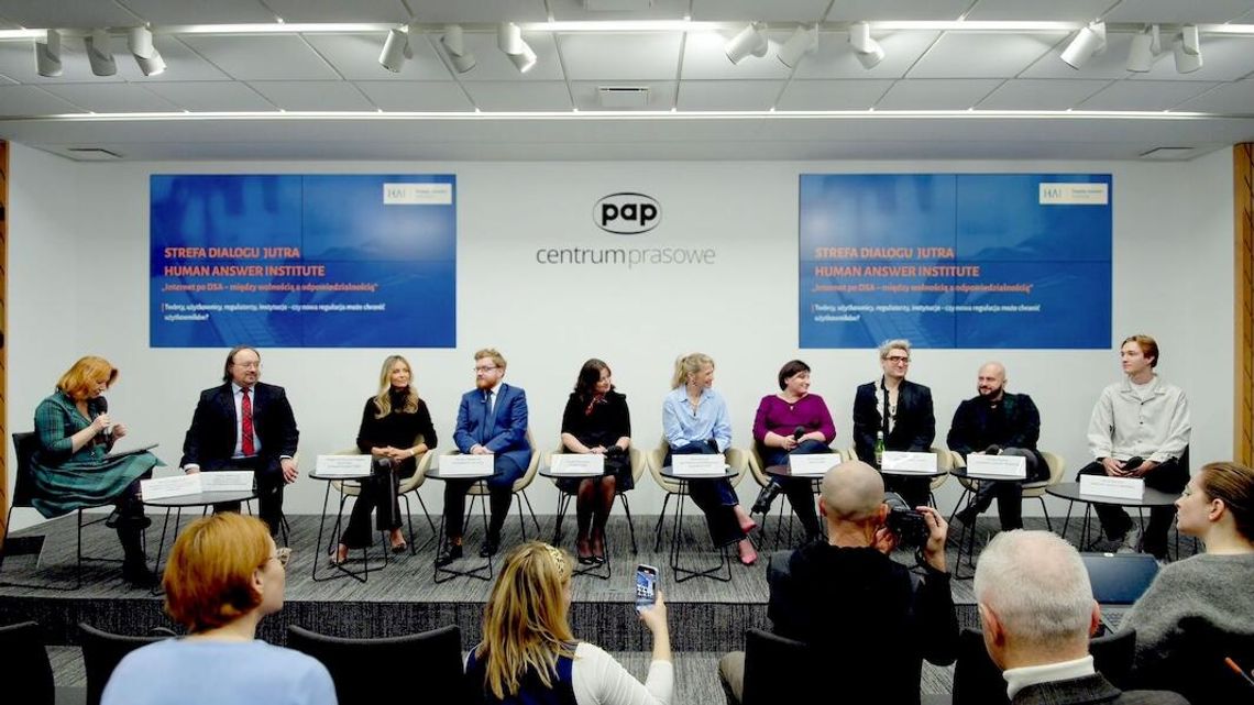 Debata: w Polsce trzeba uporządkować zasady funkcjonowania platform internetowych