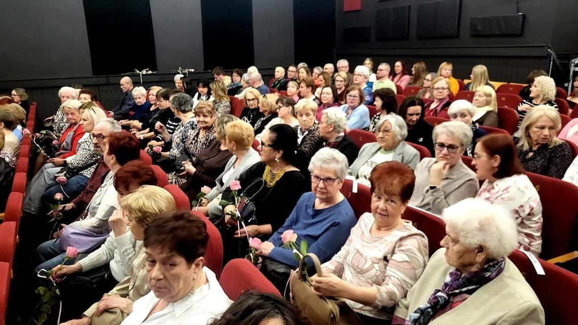 Dzień Kobiet w Gryfickim Domu Kultury