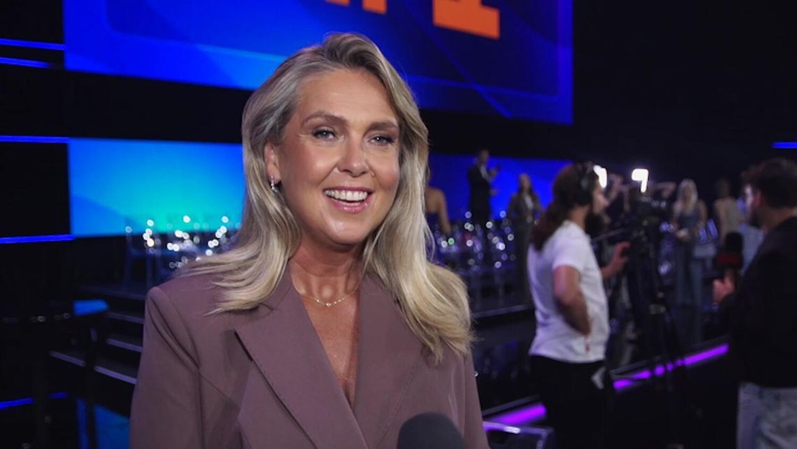 Ewa Wachowicz: W telewizji ciągle się coś zmienia. Niezmienna jest tylko prognoza pogody i wiecznie młody Ibisz Ewa Wachowicz: W telewizji ciągle się coś zmienia. Niezmienna jest tylko prognoza pogody i wiecznie młody Ibisz