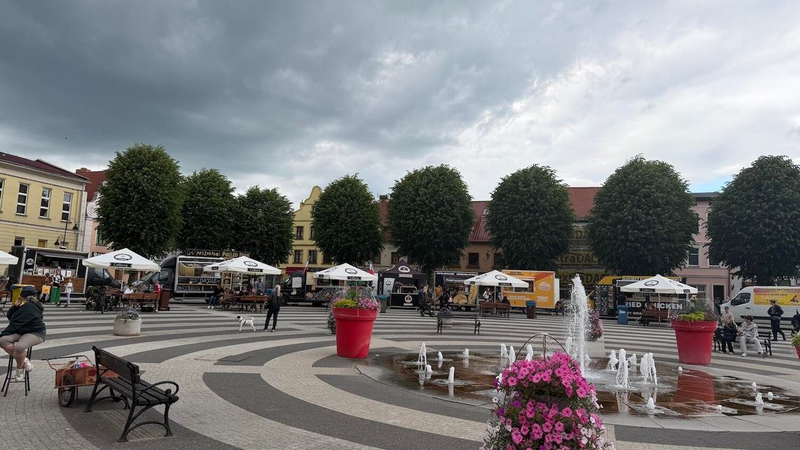 Festiwal Smaków już dziś startuje w Gryficach. Trzy dni jedzenia, atrakcji i rodzinnej zabawy Festiwal Smaków już dziś startuje w Gryficach. Trzy dni jedzenia, atrakcji i rodzinnej zabawy