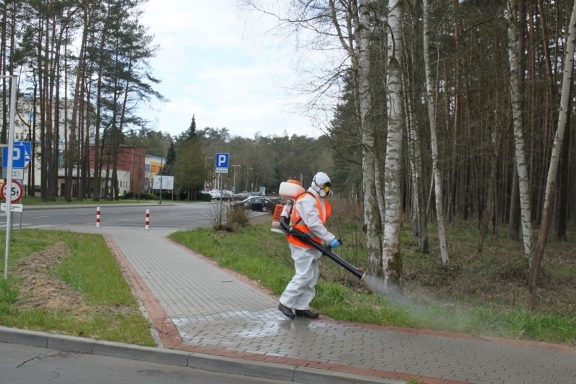 Gryfice, burmistrz zarządził odkażanie newralgicznych punktów w mieście Gryfice, burmistrz zarządził odkażanie newralgicznych punktów w mieście
