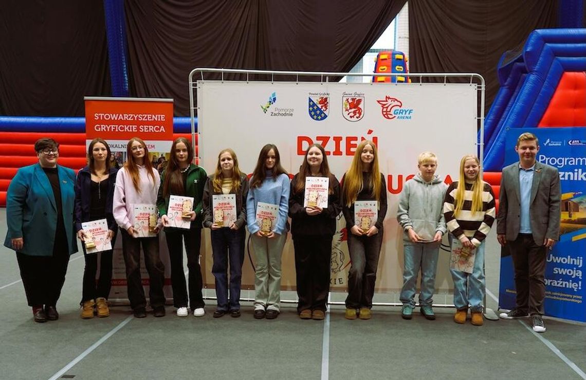 Gryfice: Dzień Wolontariusza 2025! Gryfice: Dzień Wolontariusza 2025!