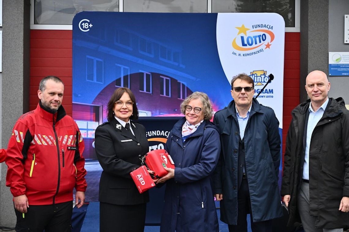 II edycja programu „WspieramTo! Dla Ratowania Życia” Fundacji LOTTO: do strażaków OSP trafi co najmniej 140 defibrylatorów II edycja programu „WspieramTo! Dla Ratowania Życia” Fundacji LOTTO: do strażaków OSP trafi co najmniej 140 defibrylatorów