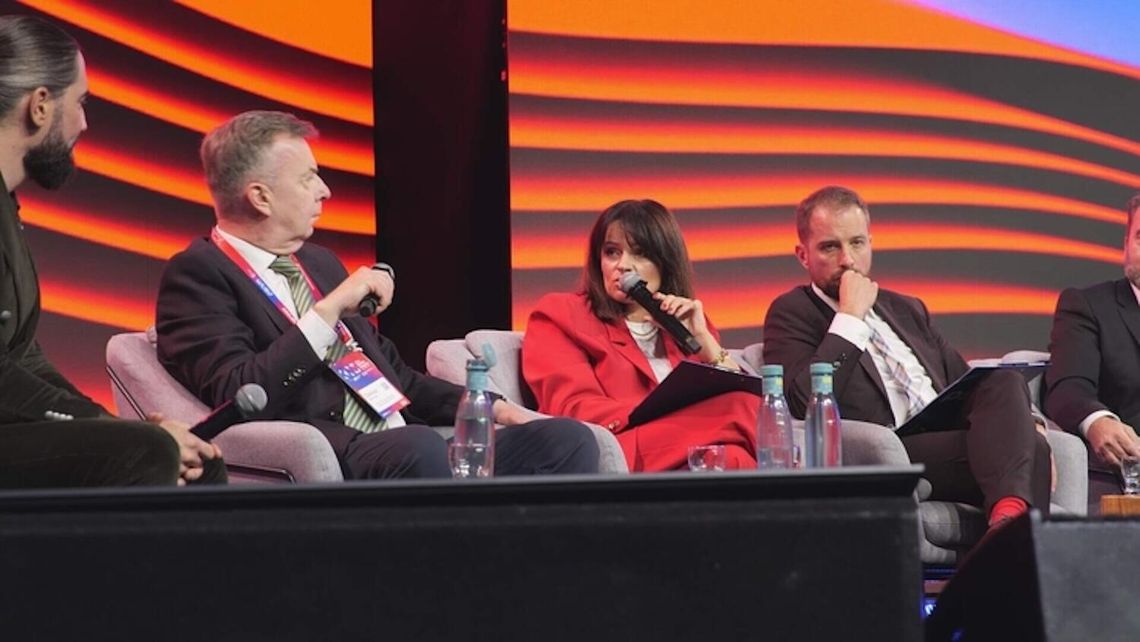 Jak przekonać Polaków do aut elektrycznych? - Agnieszka Czajka (OTOMOTO) o wyzwaniach elektromobilności