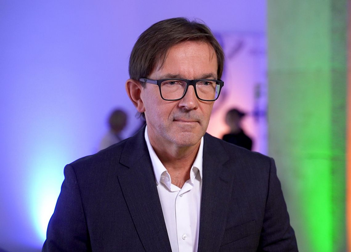 Kadry medyczne nie nadążają za starzeniem się społeczeństwa. Brakuje nie tylko lekarzy i pielęgniarek, ale i menedżerów