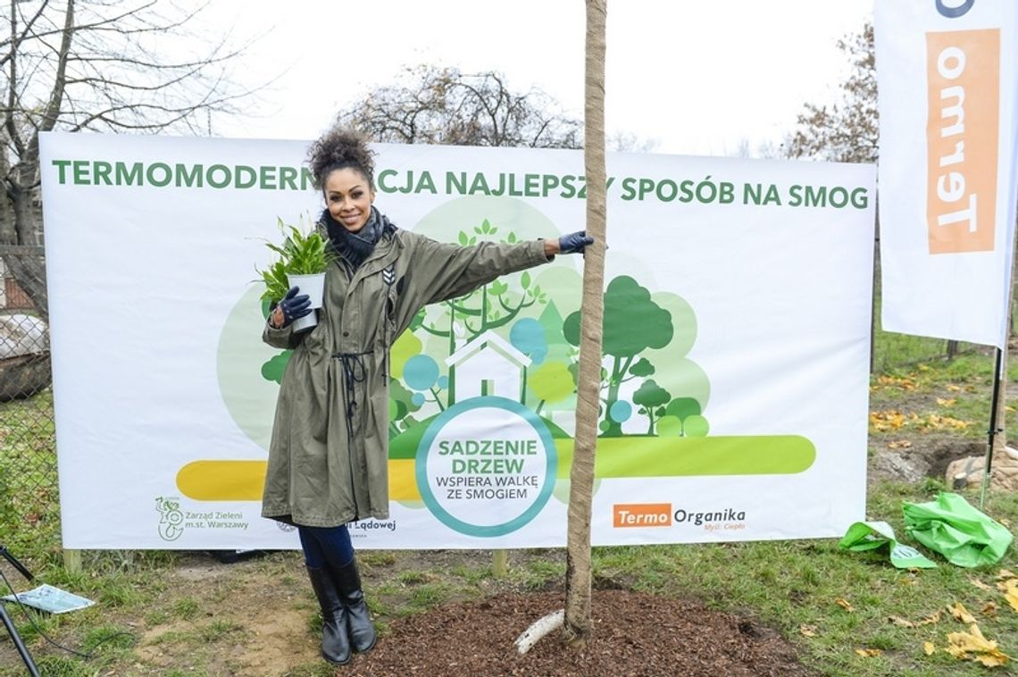 Kampania społeczna na rzecz czystego powietrza:   Omenaa Mensah radzi jak skutecznie walczyć ze smogiem, również w domu!