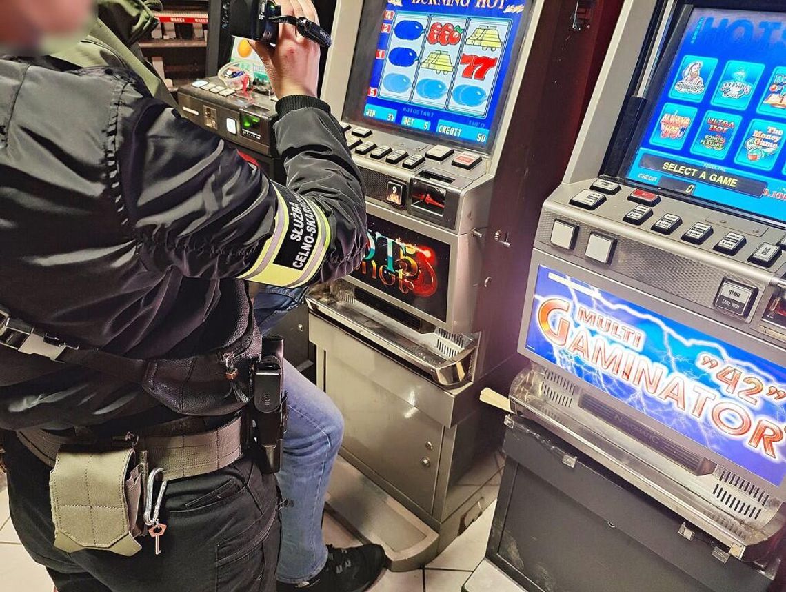 KAS likwiduje nielegalny salon hazardowy w Myśliborzu