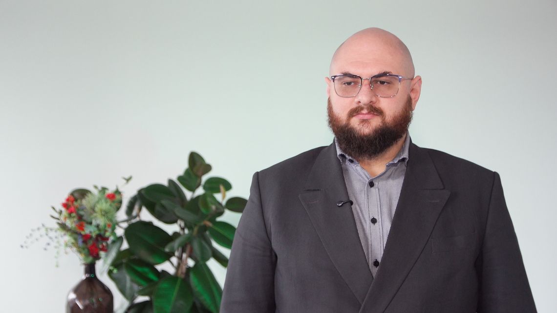 Kolejny etap wdrażania AI Act. Firmy muszą oznaczać treści wygenerowane przez sztuczną inteligencję Kolejny etap wdrażania AI Act. Firmy muszą oznaczać treści wygenerowane przez sztuczną inteligencję