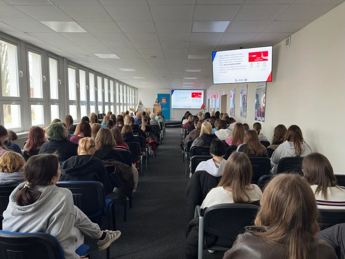 Konferencja edukacyjna „Badaj się, bądź zdrowa, bądź piękna” Konferencja edukacyjna „Badaj się, bądź zdrowa, bądź piękna”