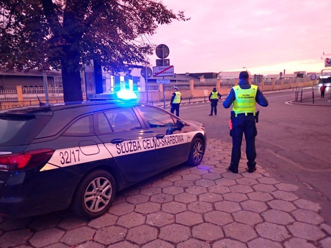 Kontrole przewoźników. Zachodniopomorska KAS we wspólnej akcji z innymi służbami