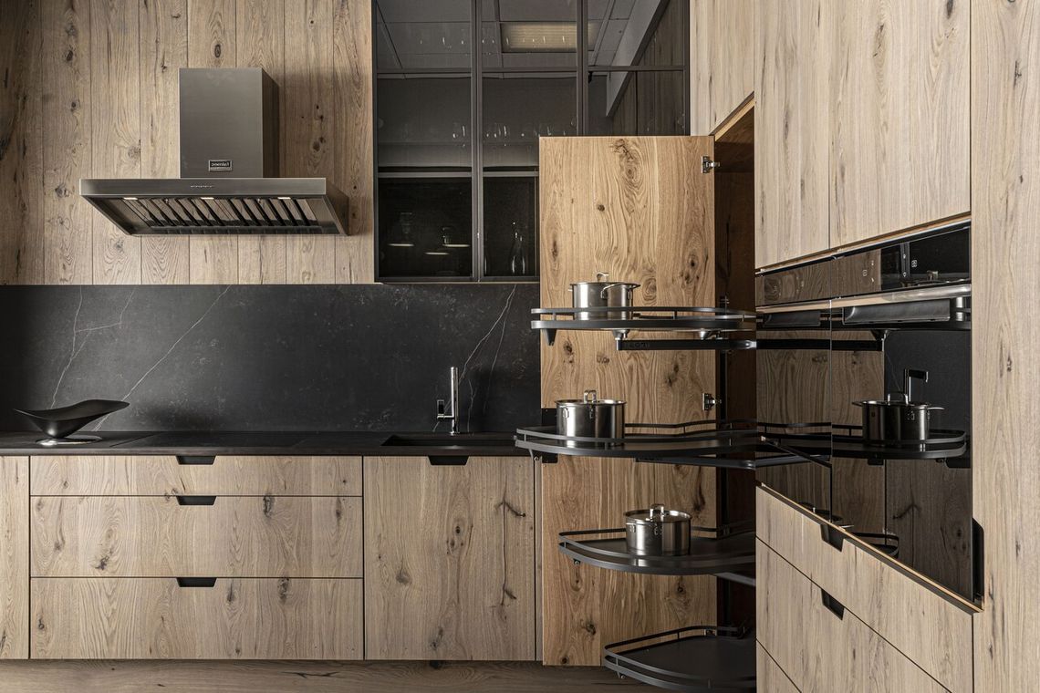 Kuchnia, która myśli razem z użytkownikiem – systemy kuchenne odmieniające codzienne gotowanie