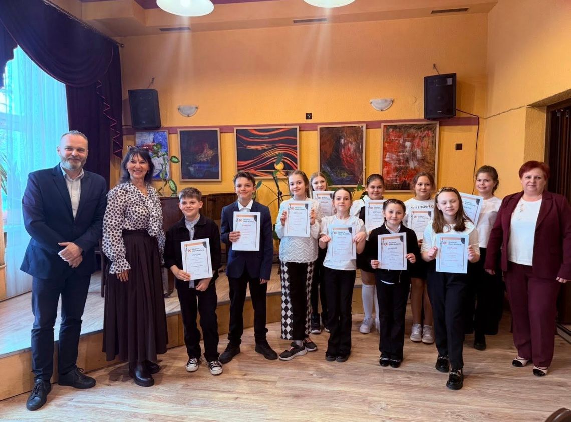 Laureaci miejskich eliminacji Małego Konkursu Recytatorskiego w Gryficach — lista wyróżnionych uczniów; eliminacje powiatowe 11 kwietnia Laureaci miejskich eliminacji Małego Konkursu Recytatorskiego w Gryficach — lista wyróżnionych uczniów; eliminacje powiatowe 11 kwietnia