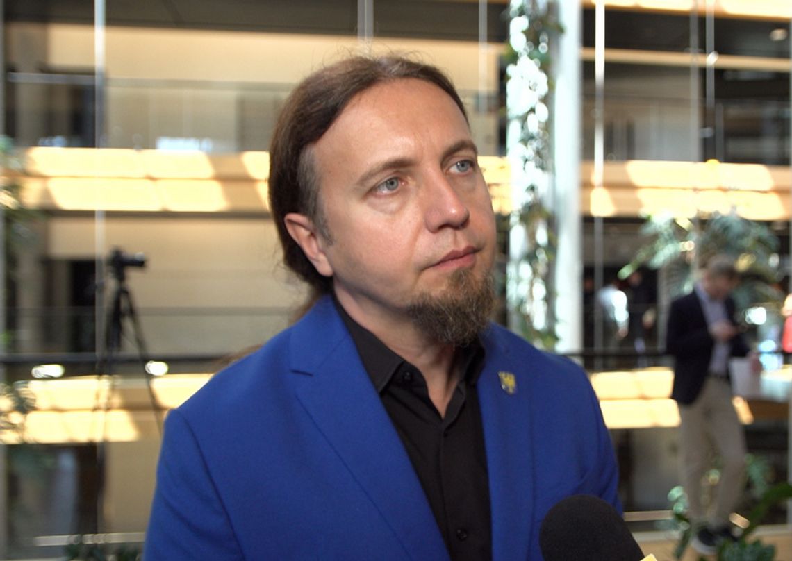 Łukasz Kohut: W latach 50. moja babcia była bita linijką za używanie języka śląskiego w polskiej szkole. Teraz śląszczyzna stała się sexy, jest w muzyce i w reklamach