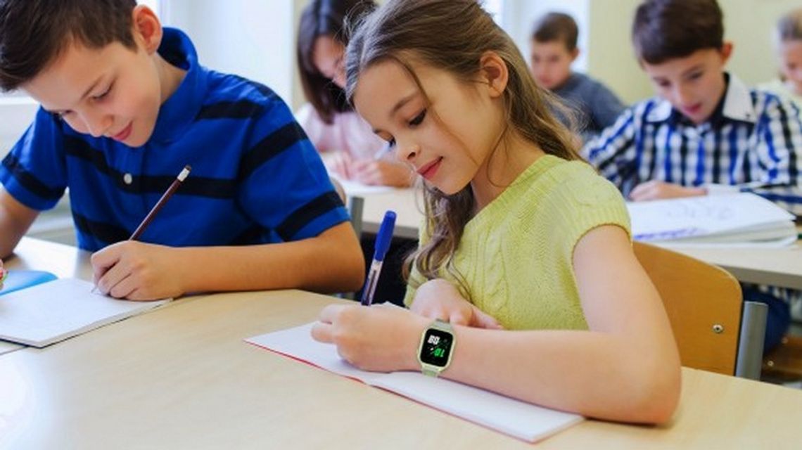 Must-have nowoczesnego ucznia, czyli wszystkie gadżety, które ułatwiają naukę i dobrą organizację