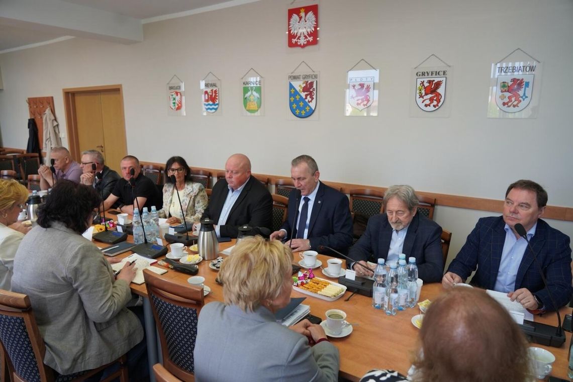 Nadzwyczajna Sesja Rady Powiatu Gryfickiego