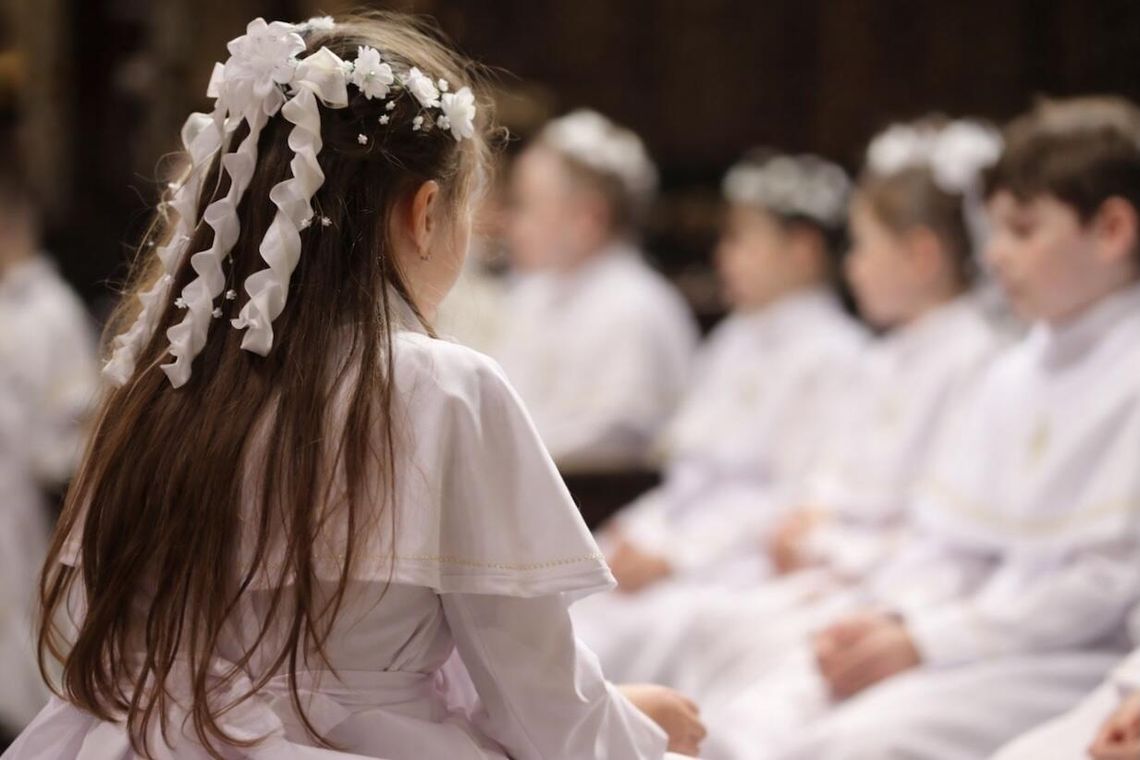 Najczęstsze błędy przy organizacji komunii. Sprawdź, jak ich uniknąć