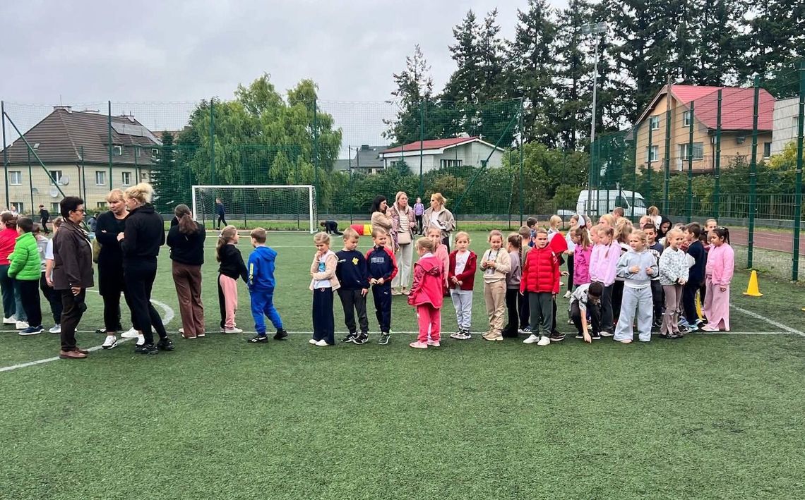 Narodowy Dzień Sportu w Gryficach. Najmłodsi podbili Tor Przeszkód Super-Odwagi Narodowy Dzień Sportu w Gryficach. Najmłodsi podbili Tor Przeszkód Super-Odwagi