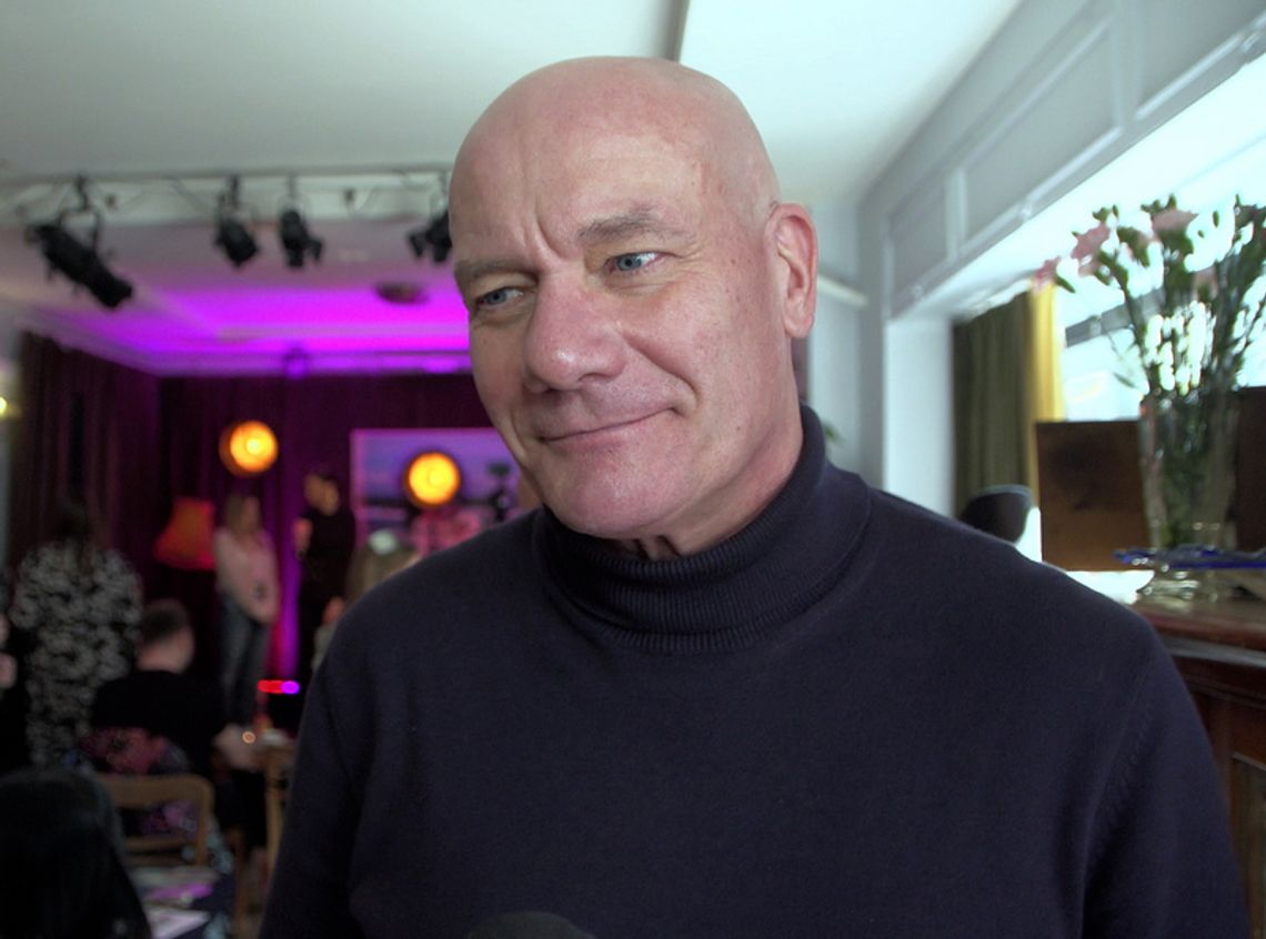 Nie latam po sklepach i nie zawalam sobie szafy jakimiś niepotrzebnymi ciuchami. Mam sporo ubrań, które mają po 20 lat, i cały czas je noszę