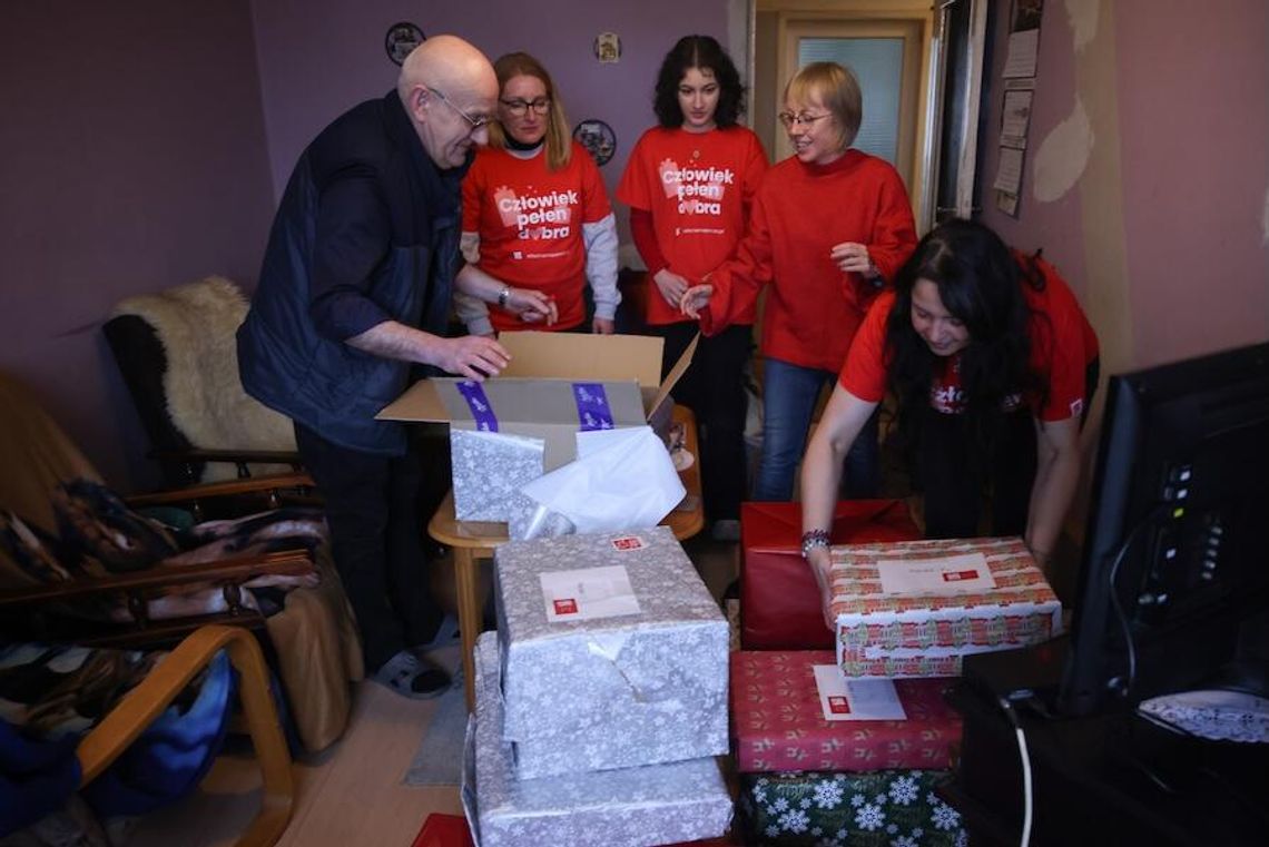 „Nie robię zakupów. Żyję bezgotówkowo” – kolejny trend jak morsowanie czy cyfrowy detoks?